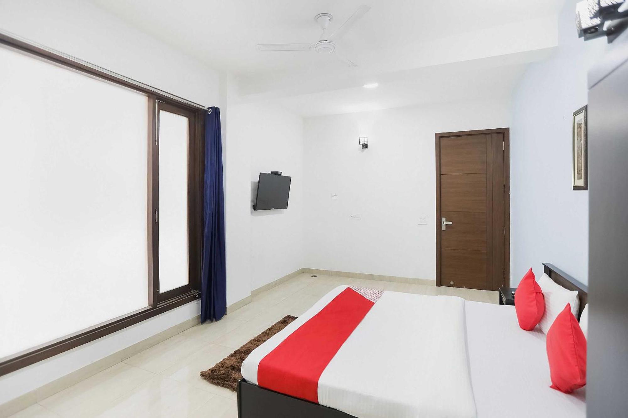 Oyo Flagship Good Vibe 3* New Delhi