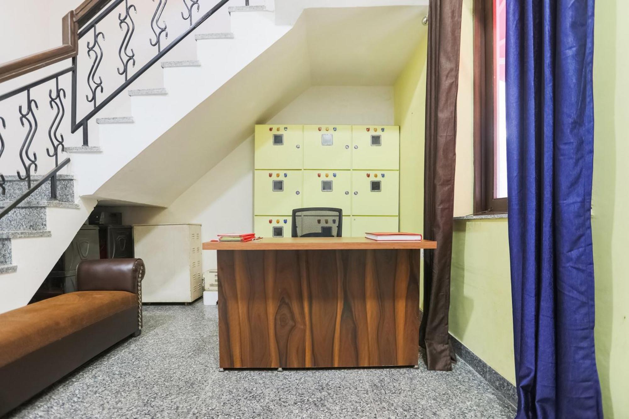 Oyo Flagship Good Vibe 3* New Delhi